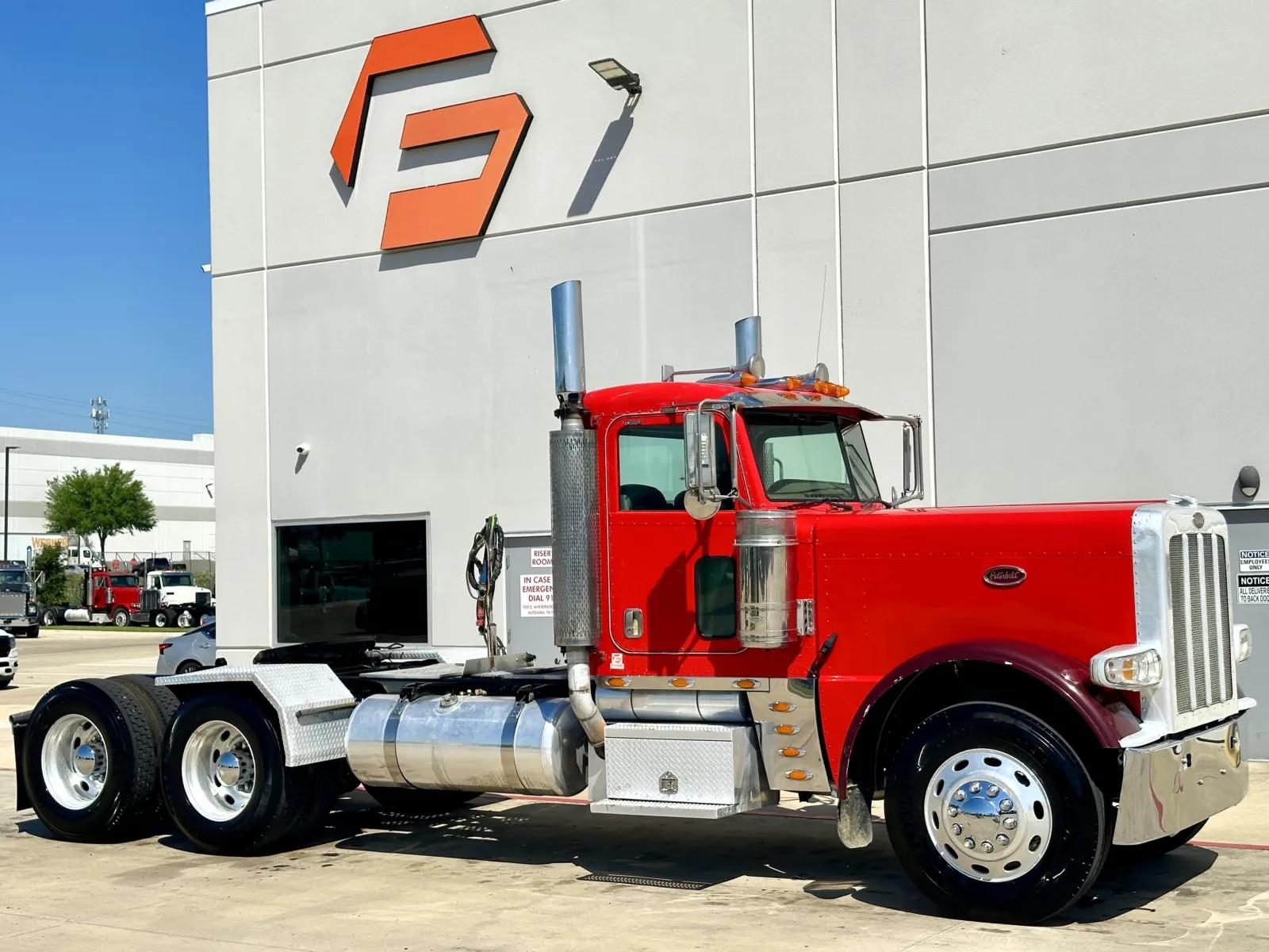 2008 Peterbilt 389