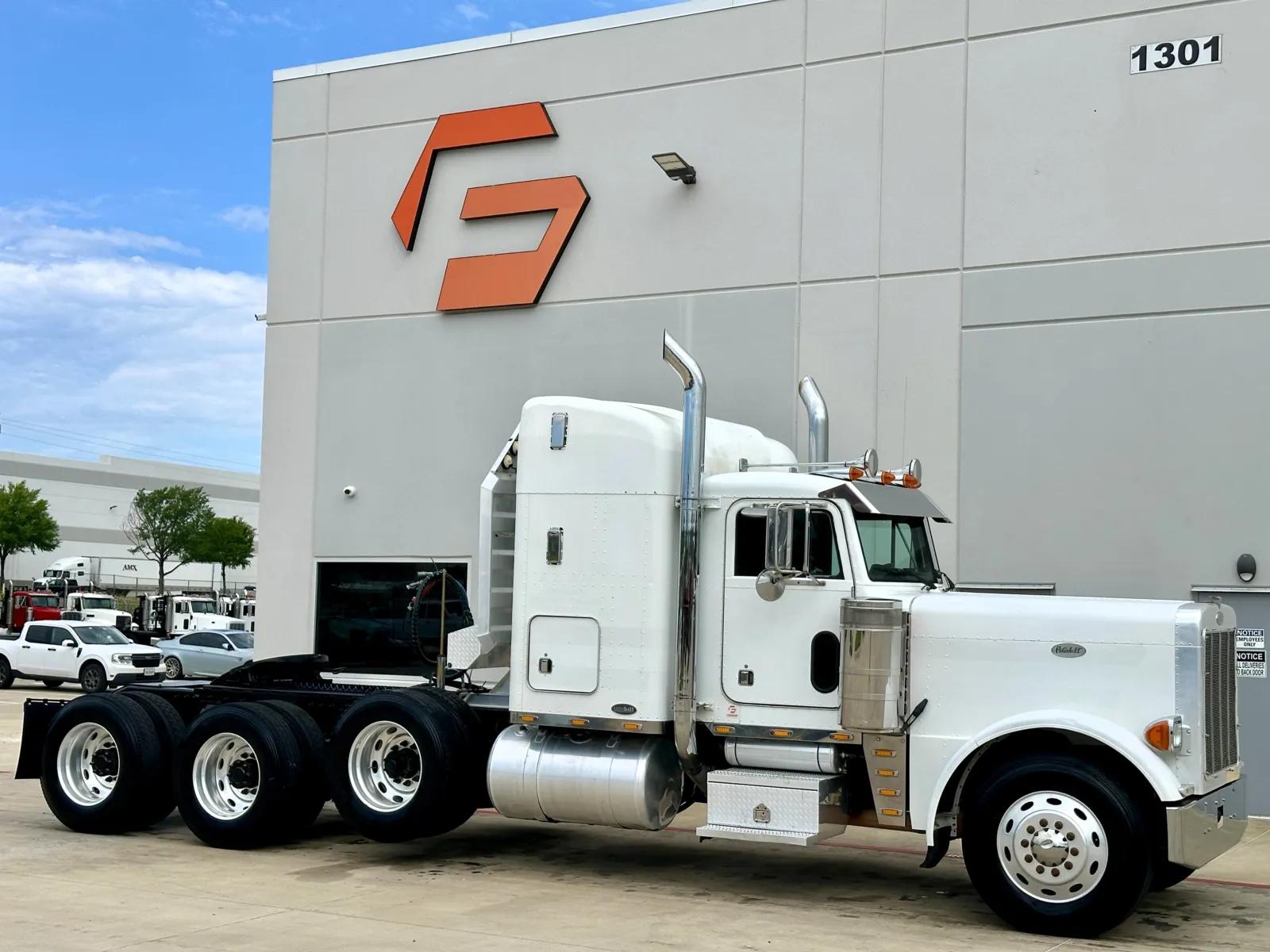 1998 Peterbilt 379