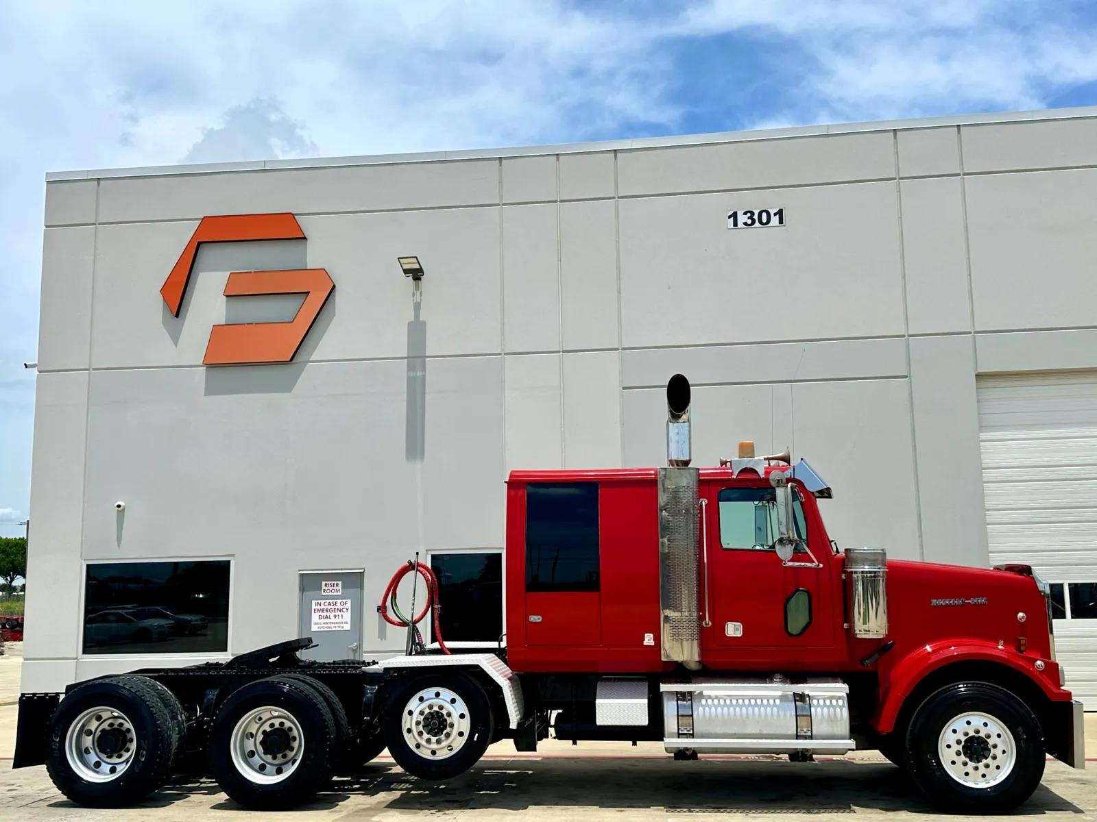 2007 Western Star 4900 in Hutchins, TX — photo 3