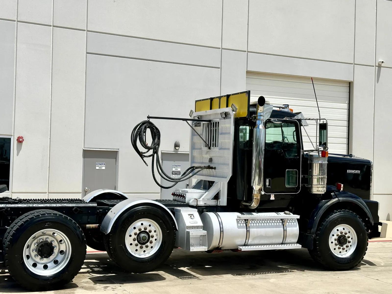 2006 Kenworth T800 in Hutchins, TX — photo 7