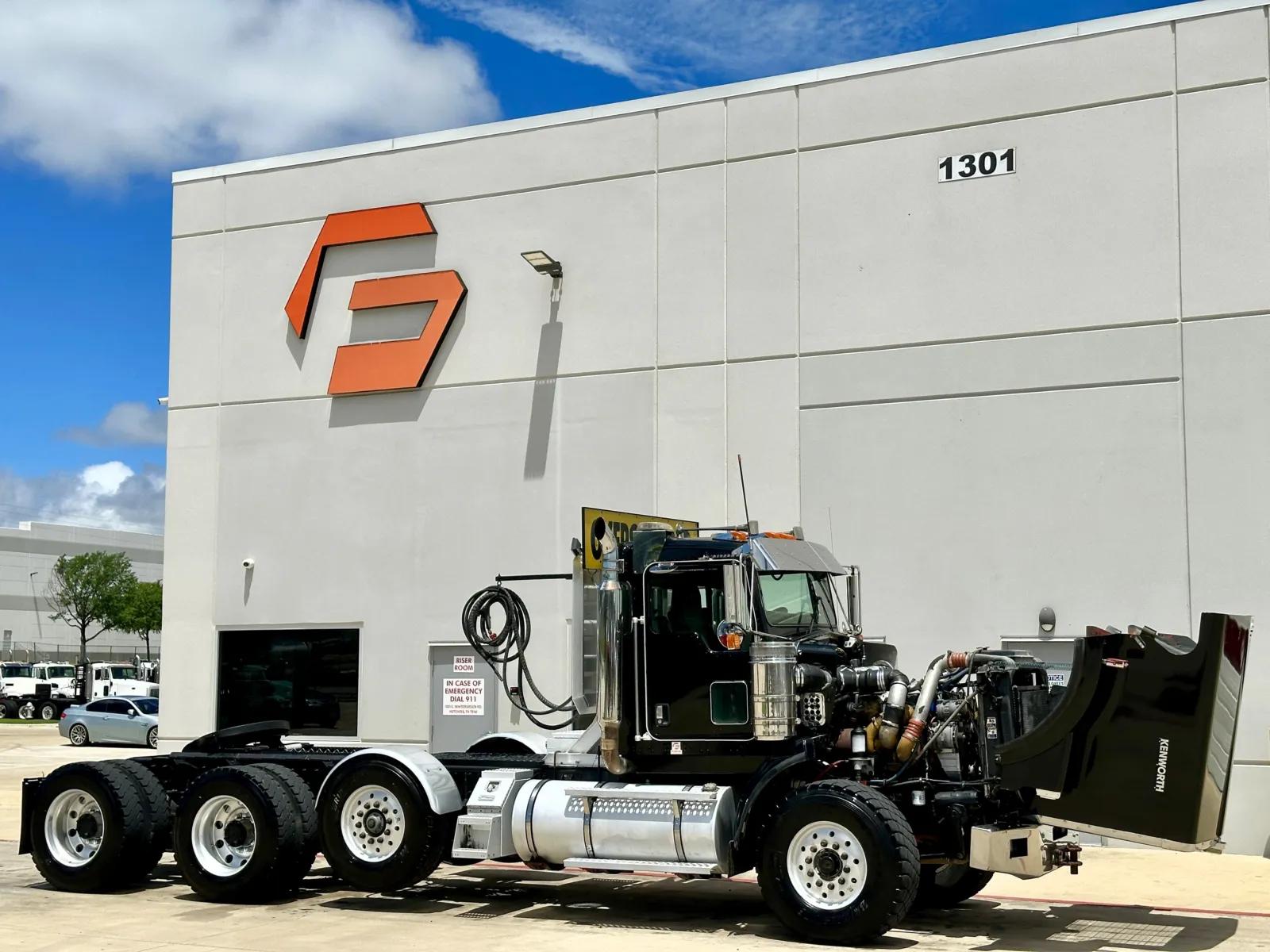 2006 Kenworth T800 in Hutchins, TX — photo 9