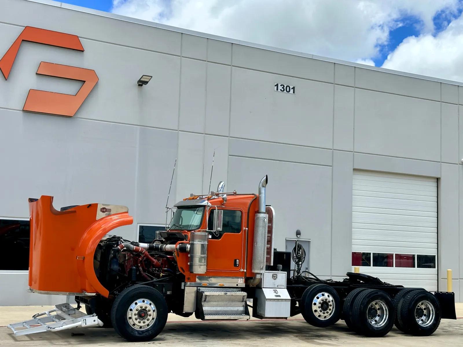 2007 Kenworth W900 in Hutchins, TX — photo 10