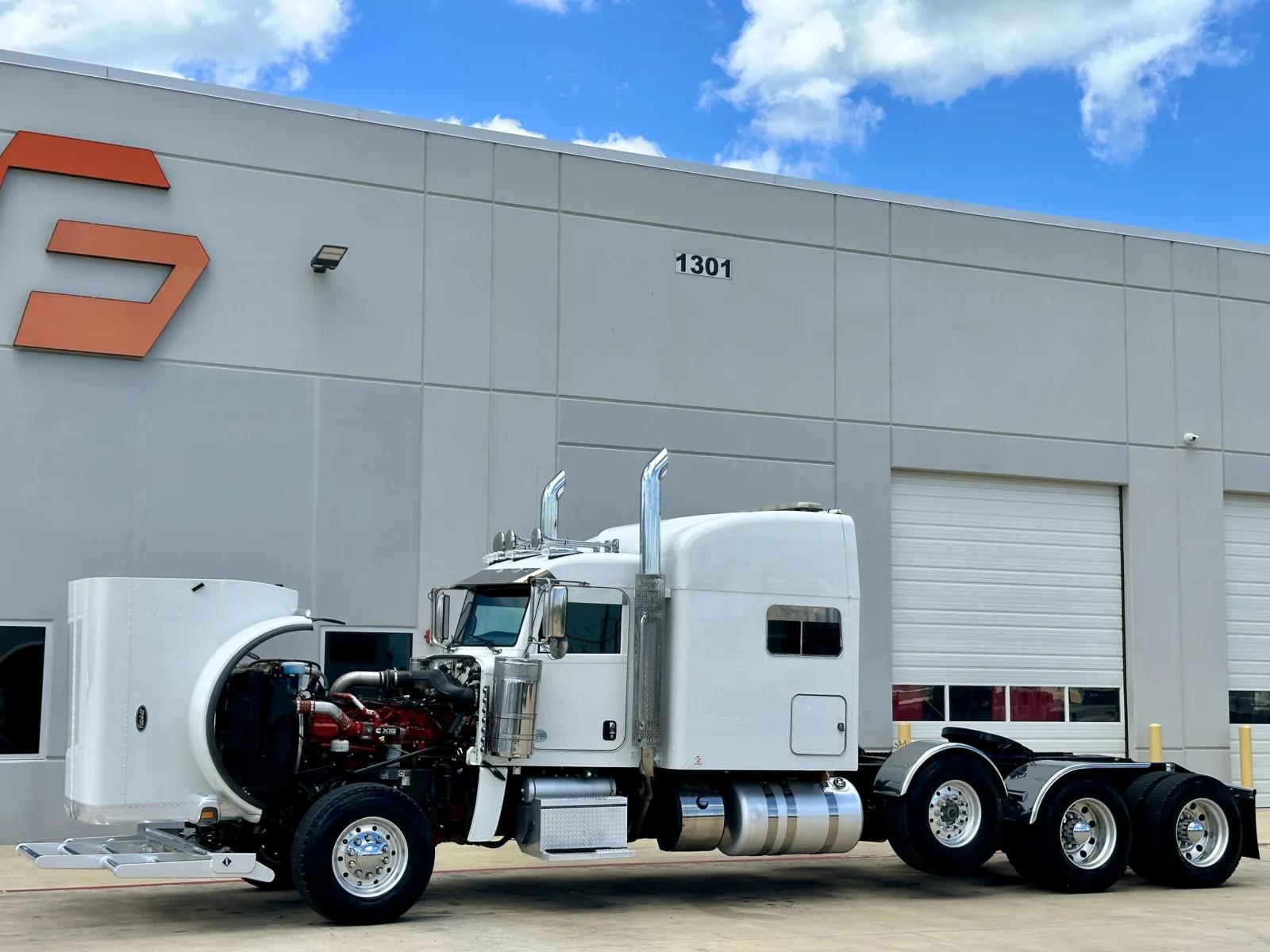 2019 Peterbilt 389 in Hutchins, TX — photo 10
