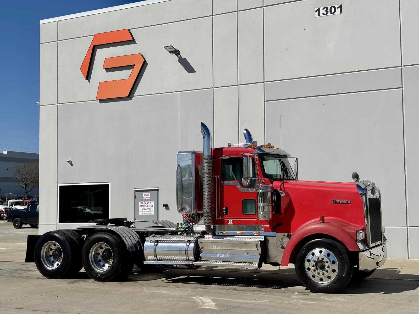 2009 Kenworth W900