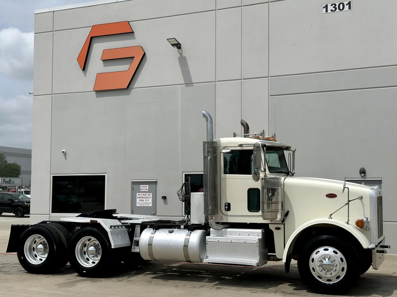 2012 Peterbilt 367