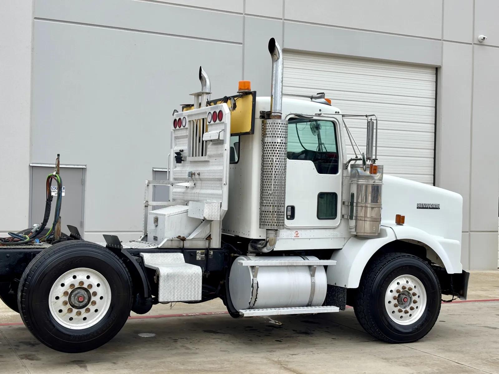 2005 Kenworth T800 in Hutchins, TX — photo 7