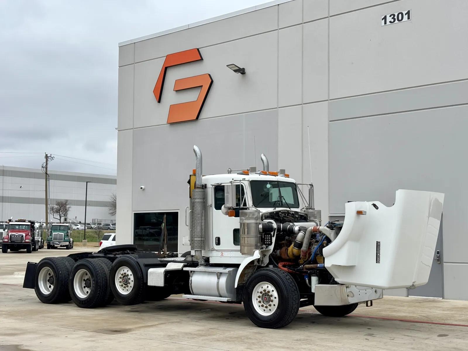 2005 Kenworth T800 in Hutchins, TX — photo 9