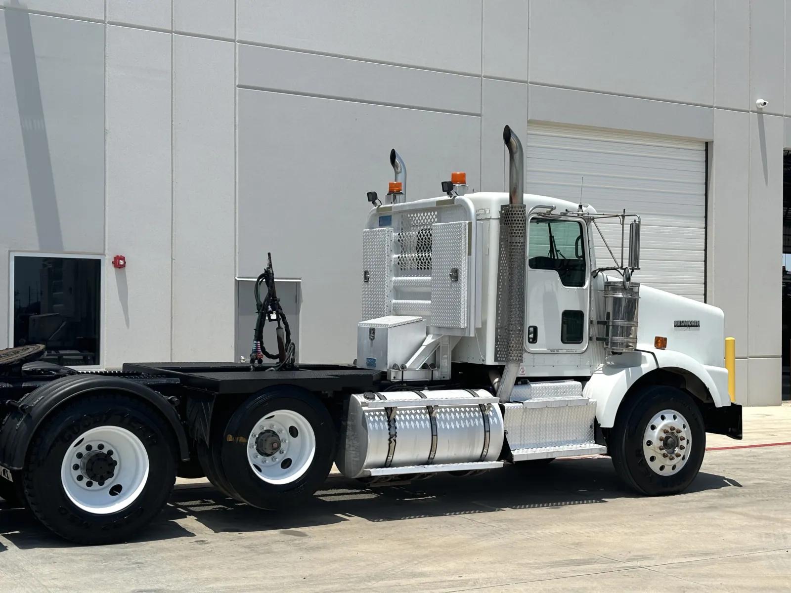 2013 Kenworth T800 in Hutchins, TX — photo 7
