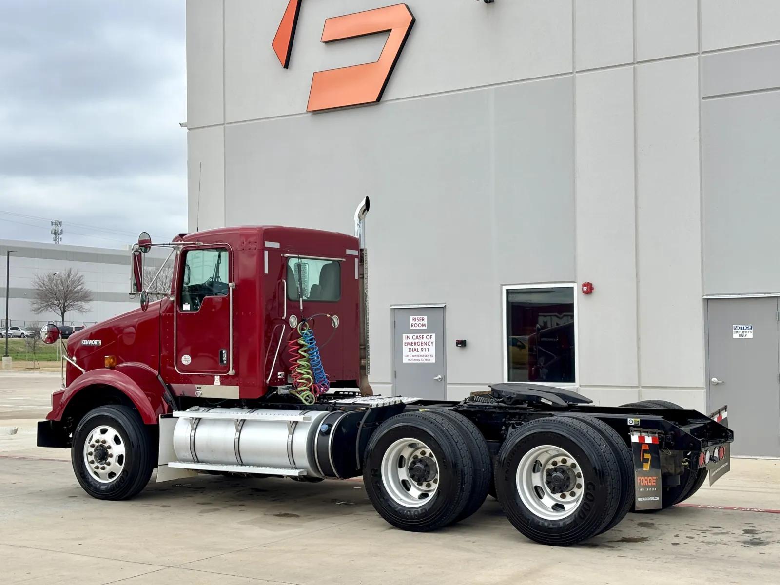 2020 Kenworth T800 in Hutchins, TX — photo 6