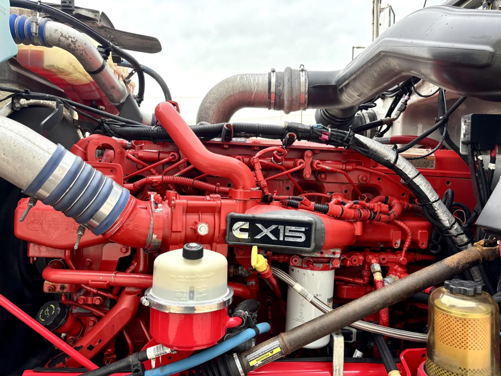 2021 Peterbilt 389 in Hutchins, TX — photo 13