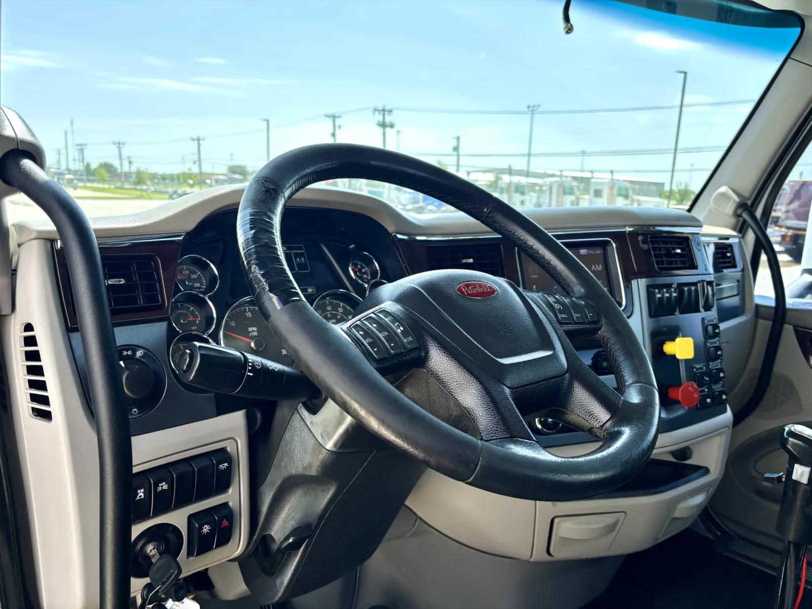 2019 Peterbilt 567 in Hutchins, TX — photo 15