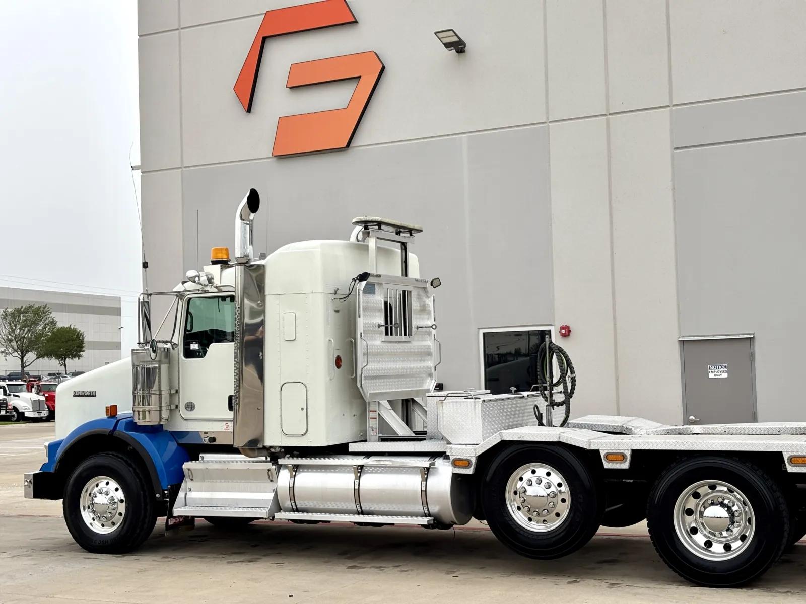 2016 Kenworth T800 in Hutchins, TX — photo 8