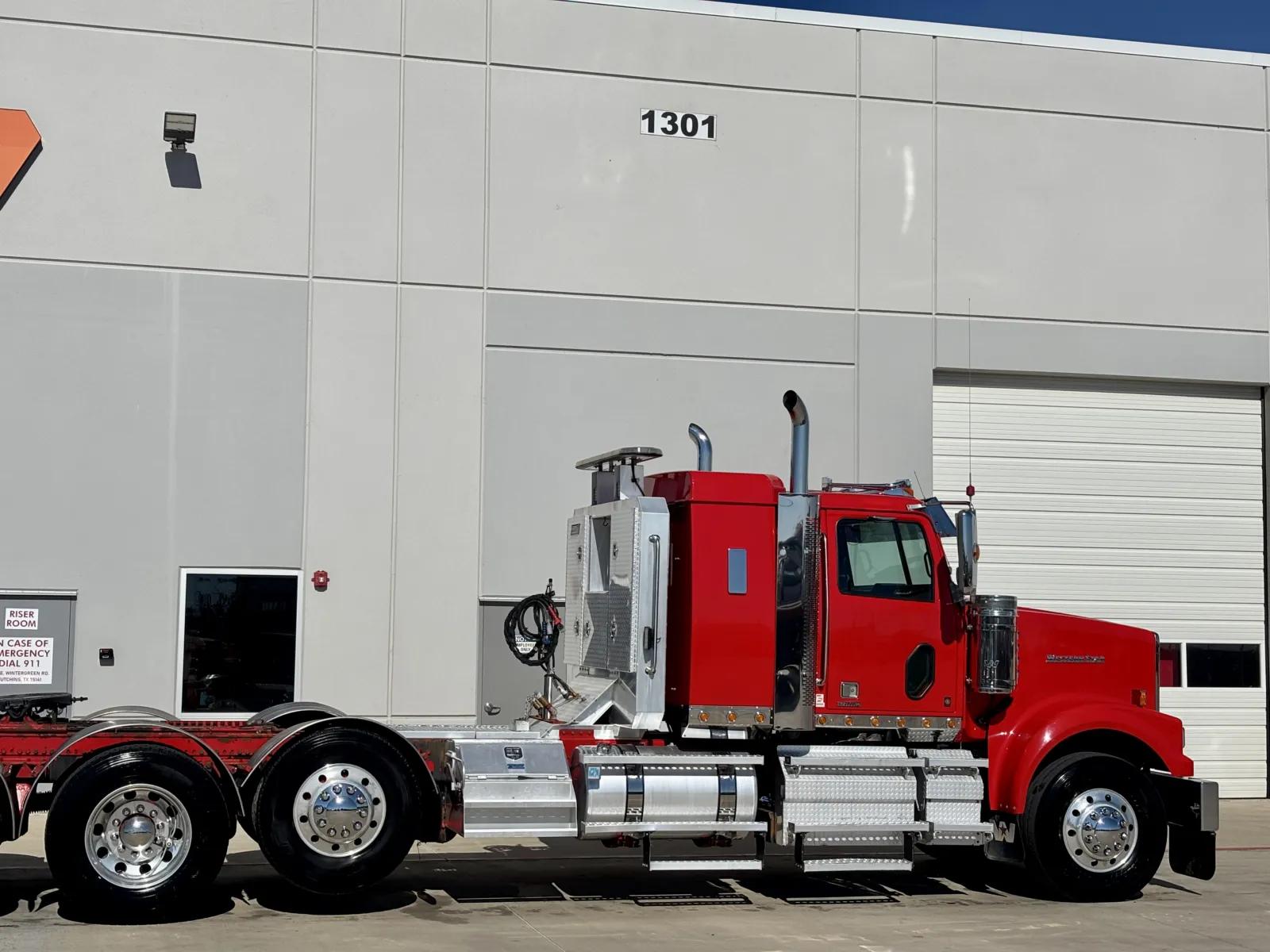 2019 Western Star 4900 in Hutchins, TX — photo 7