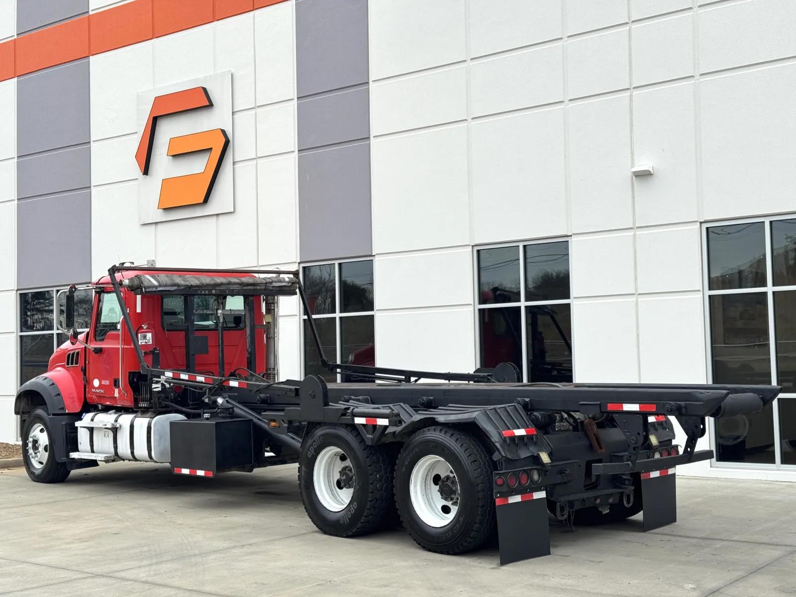2013 Mack Granite in Greer, SC — photo 6