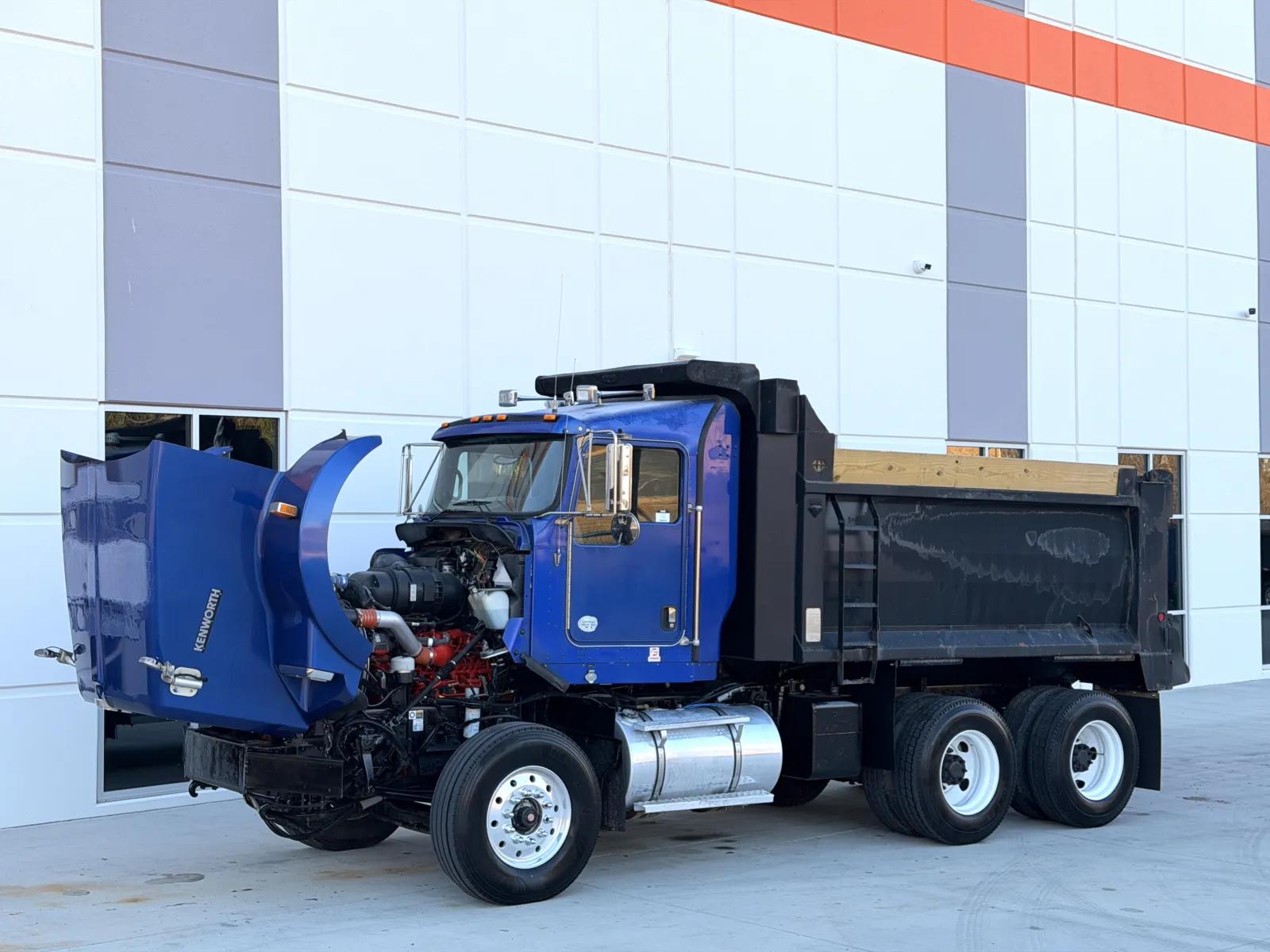 2011 Kenworth T800 in Greer, SC — photo 11