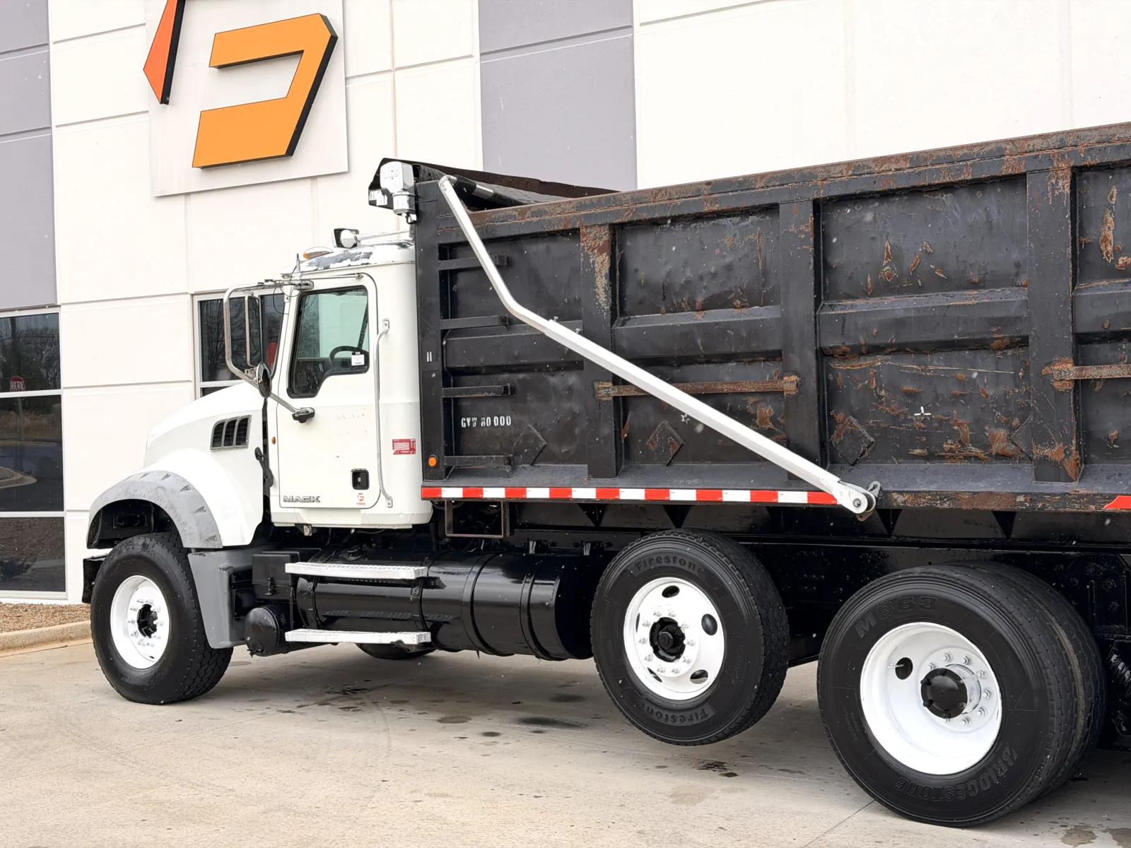 2010 Mack Granite in Greer, SC — photo 9