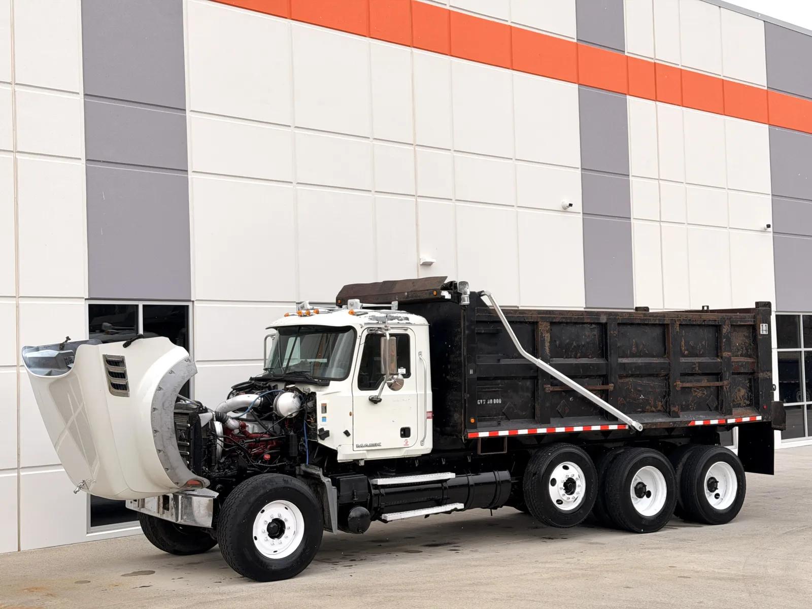 2010 Mack Granite in Greer, SC — photo 11