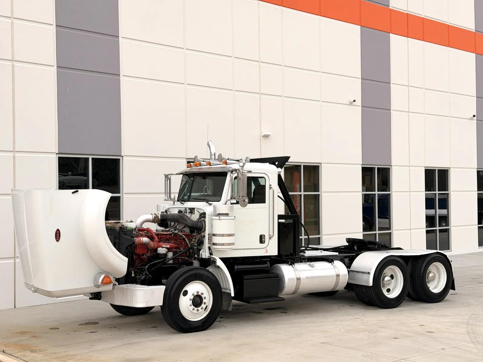 2013 Peterbilt 367 in Greer, SC — photo 10