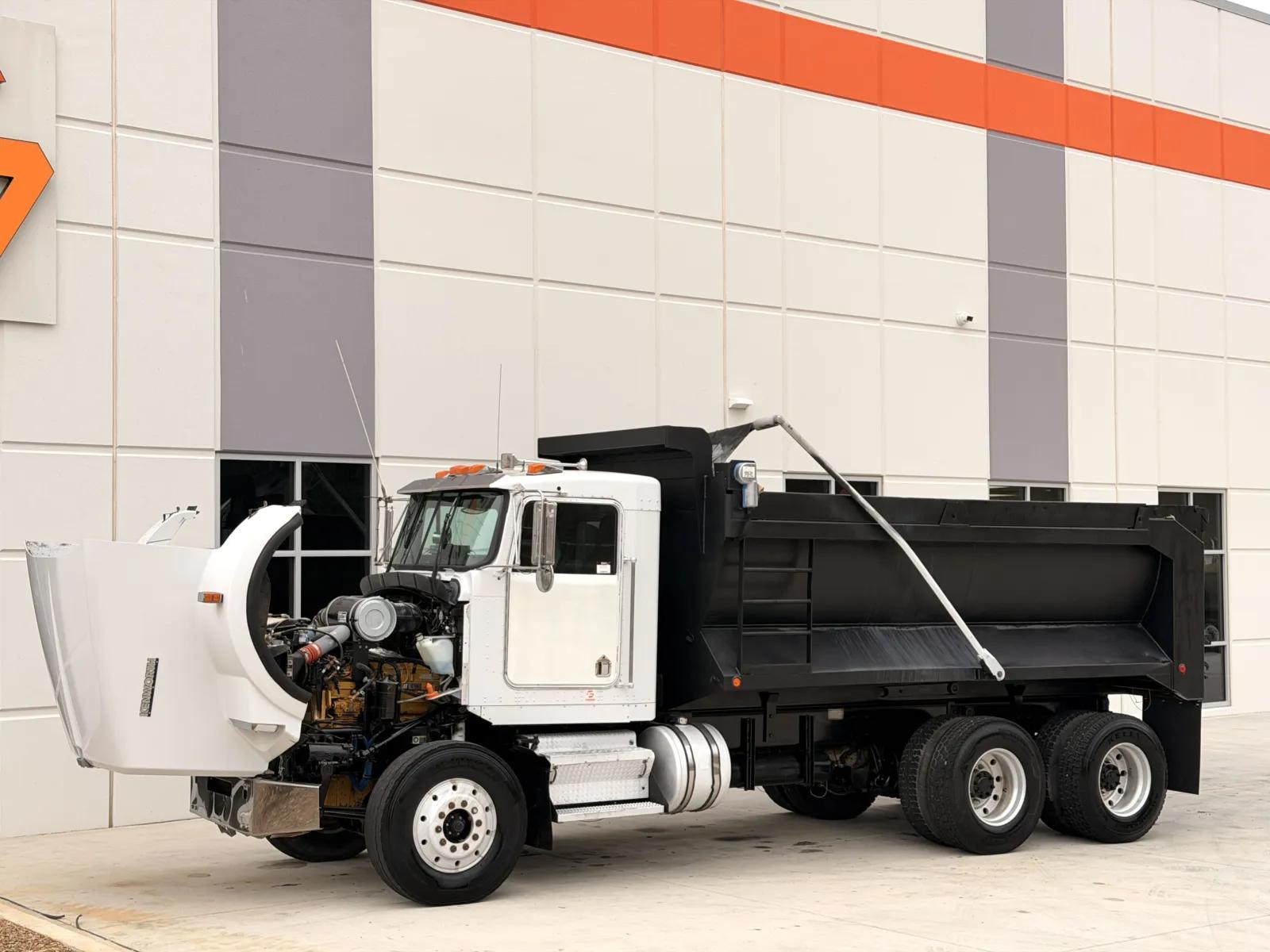2001 Kenworth T800 in Greer, SC — photo 11