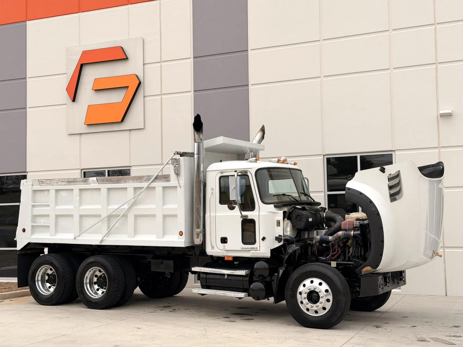 2009 Mack Granite in Greer, SC — photo 10