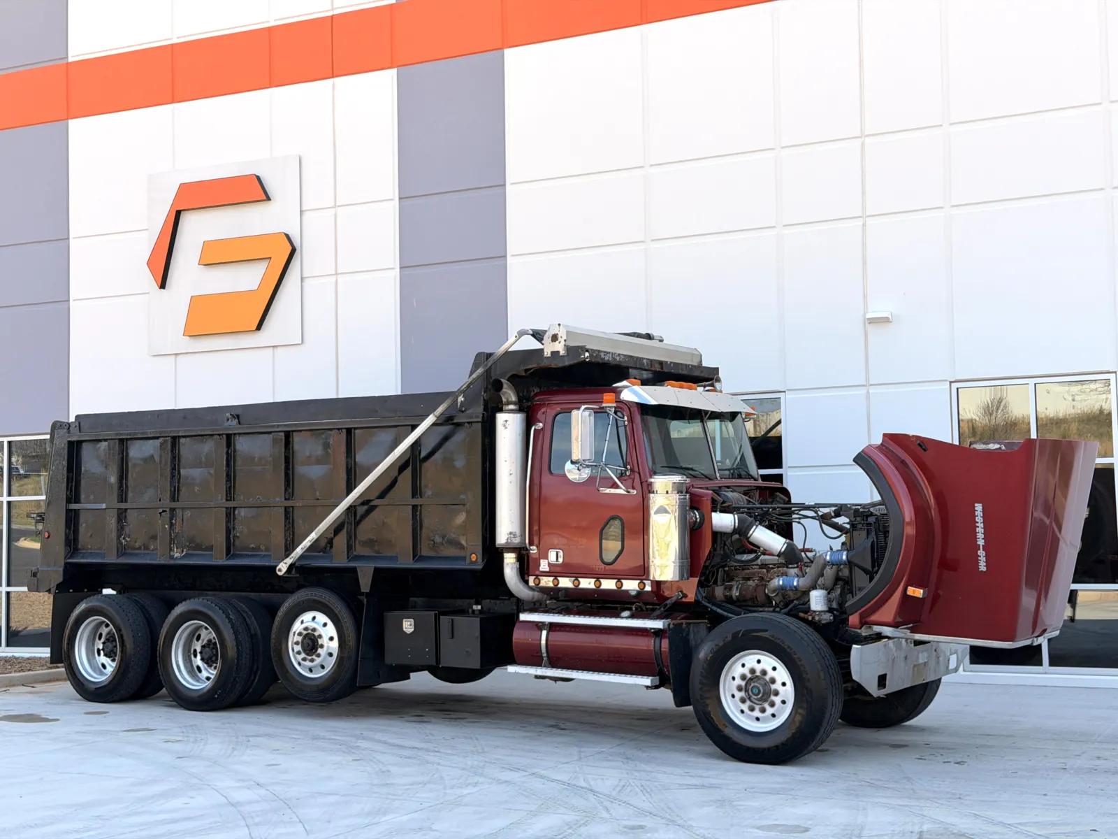 2004 Western Star 4900 in Greer, SC — photo 10