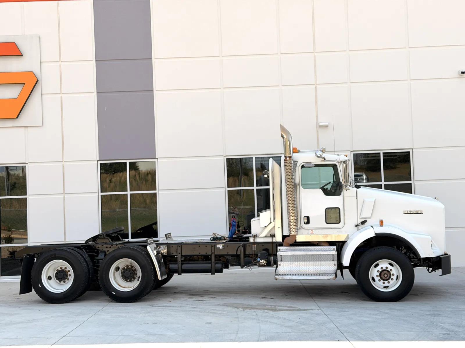 2009 Kenworth T800 in Greer, SC — photo 3
