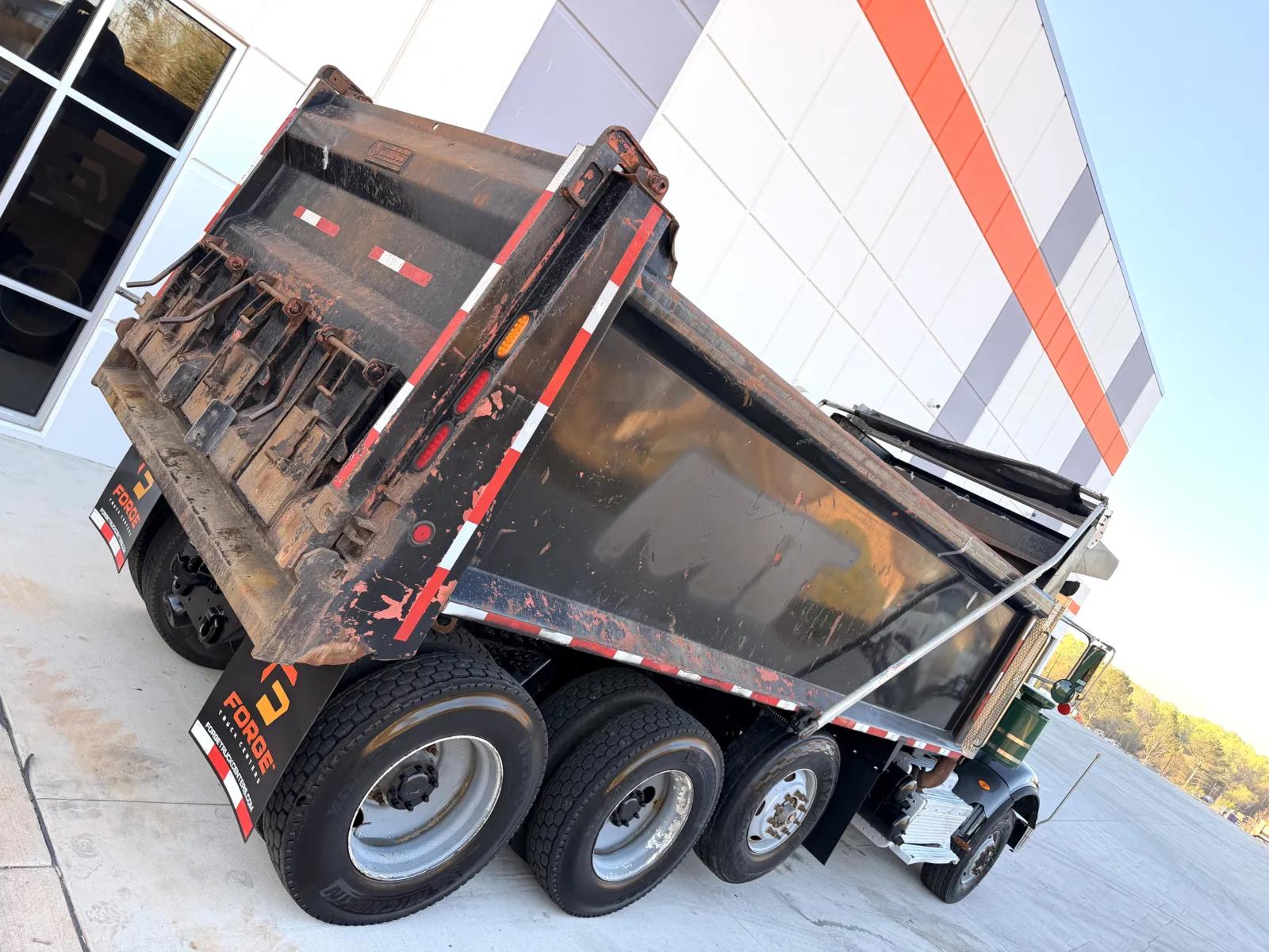2011 Peterbilt 367 in Greer, SC — photo 12
