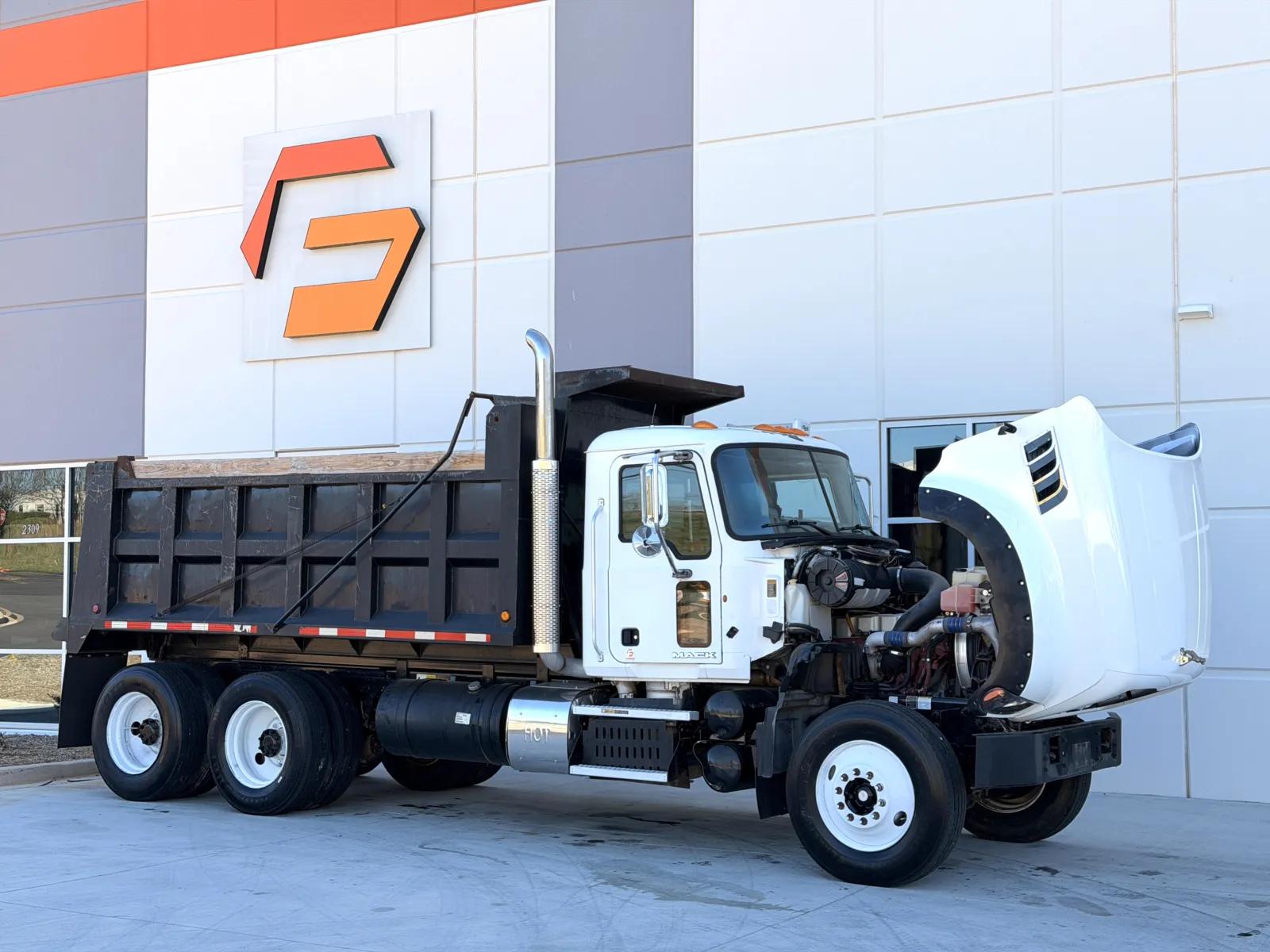 2013 Mack Granite in Greer, SC — photo 10