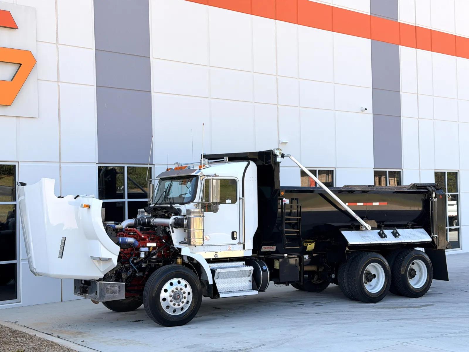 2019 Kenworth T800 in Greer, SC — photo 11