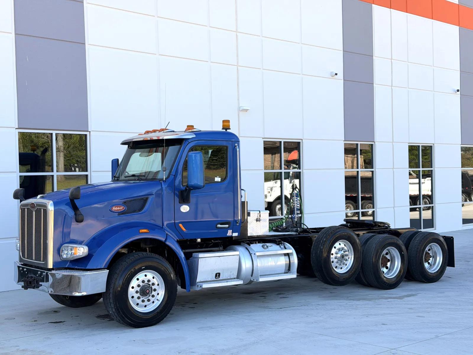 2016 Peterbilt 567 in Greer, SC — photo 2