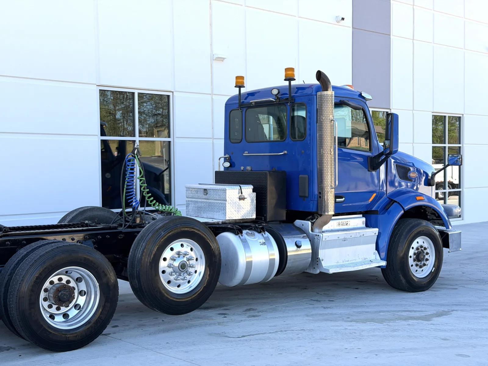 2016 Peterbilt 567 in Greer, SC — photo 7