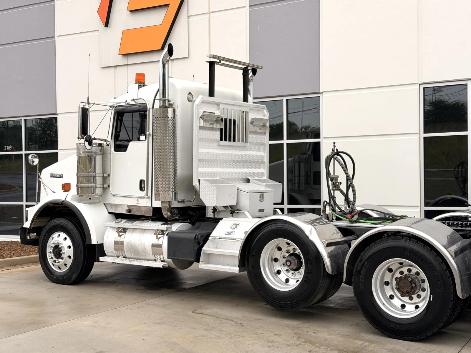 2015 Kenworth T800 in Greer, SC — photo 8
