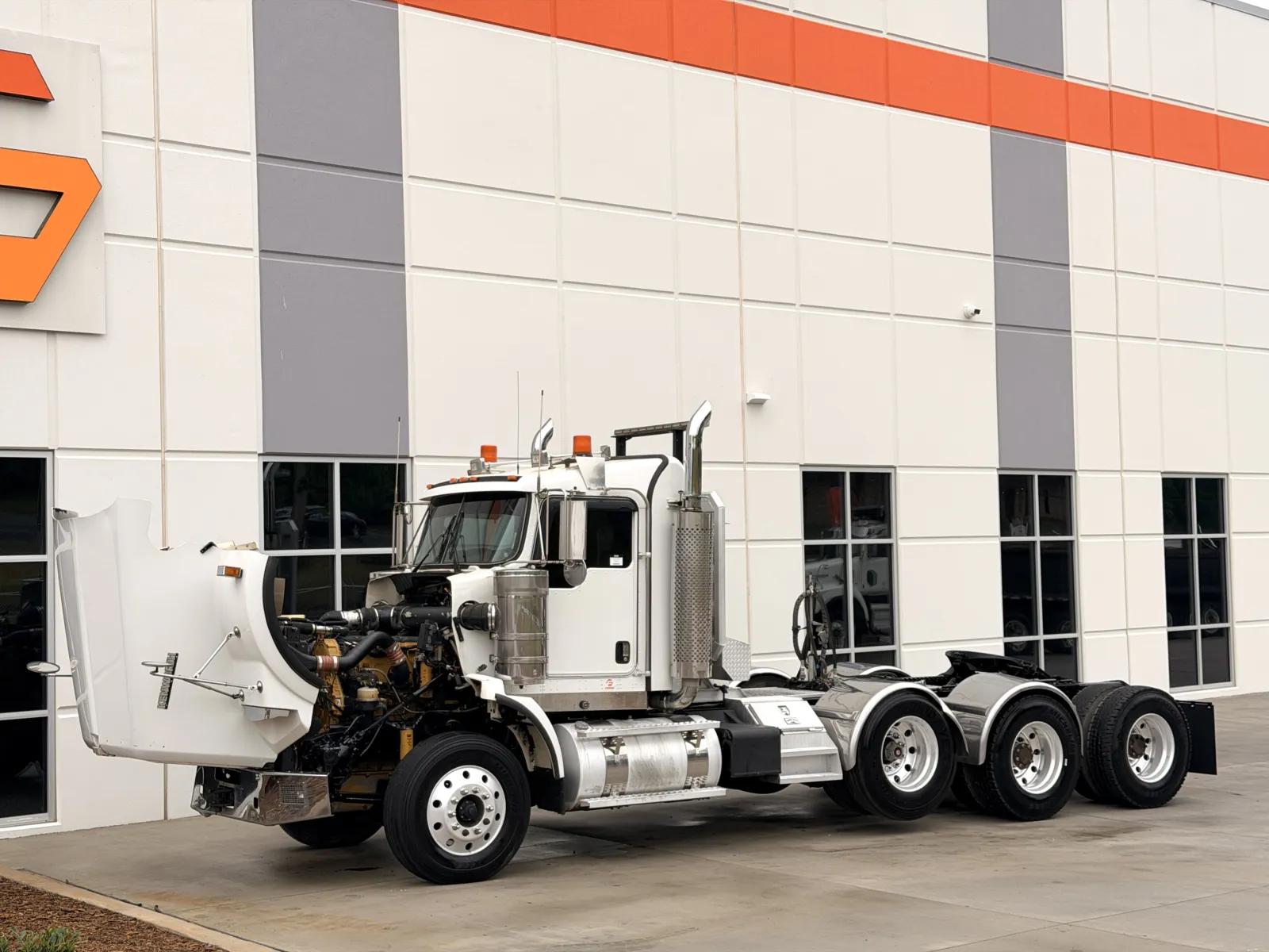 2015 Kenworth T800 in Greer, SC — photo 10