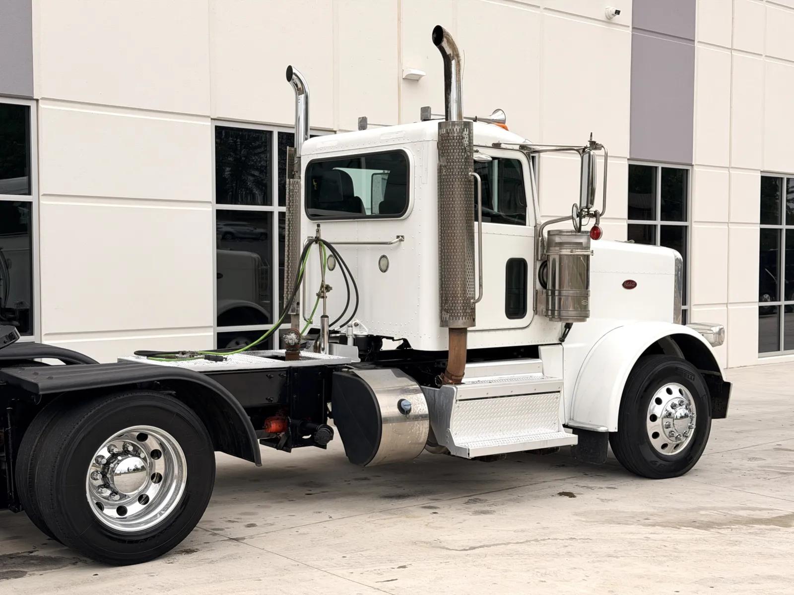 2020 Peterbilt 389 in Greer, SC — photo 7