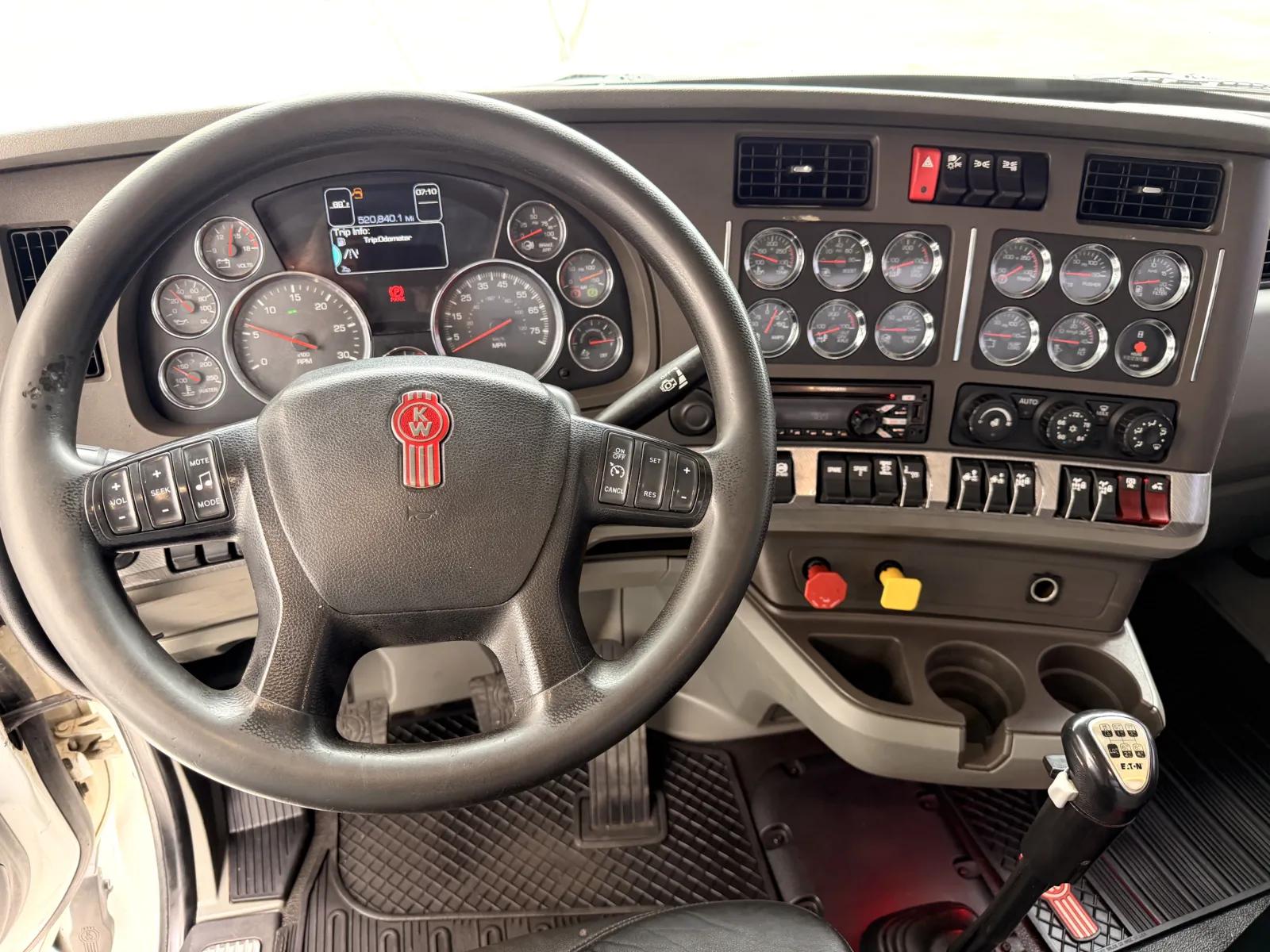 2019 Kenworth T880 in Greer, SC — photo 16
