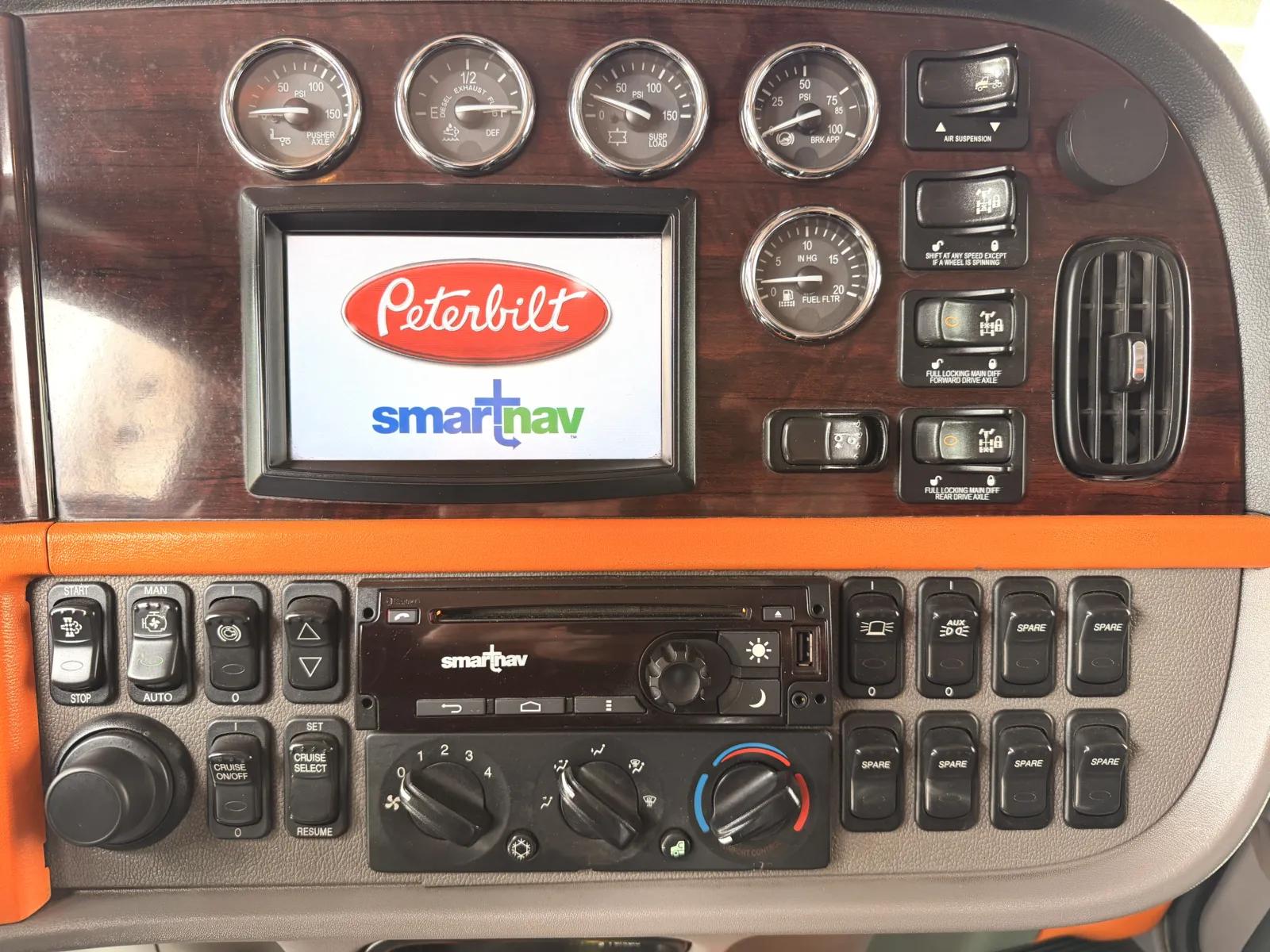 2018 Peterbilt 389 in Greer, SC — photo 19