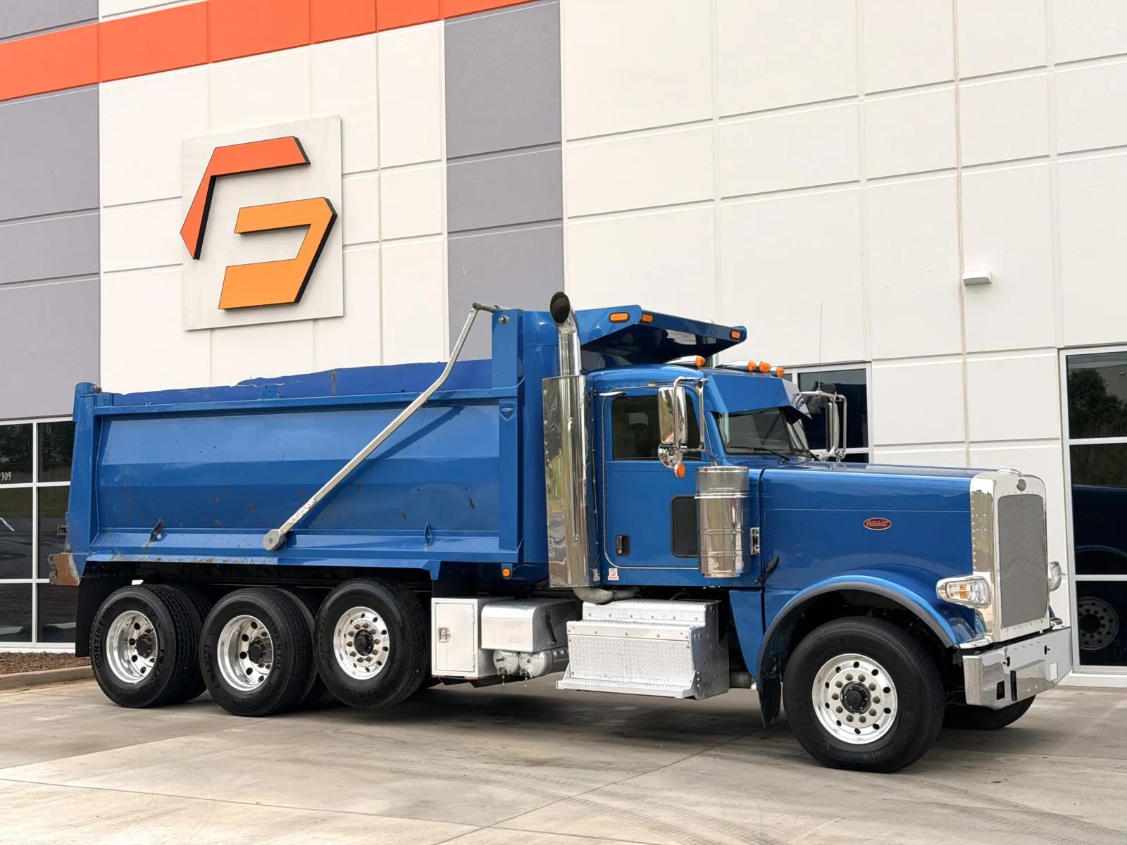 2016 Peterbilt 389 in Greer, SC — photo 2