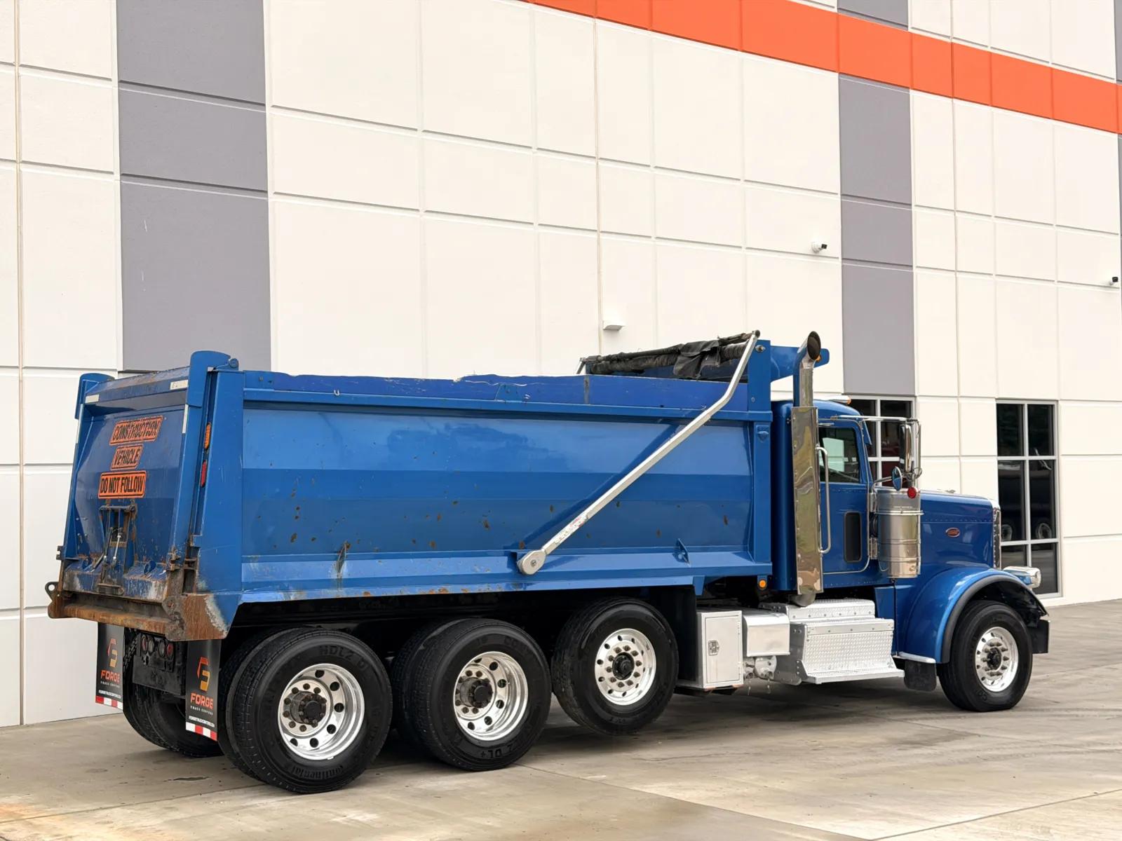 2016 Peterbilt 389 in Greer, SC — photo 6