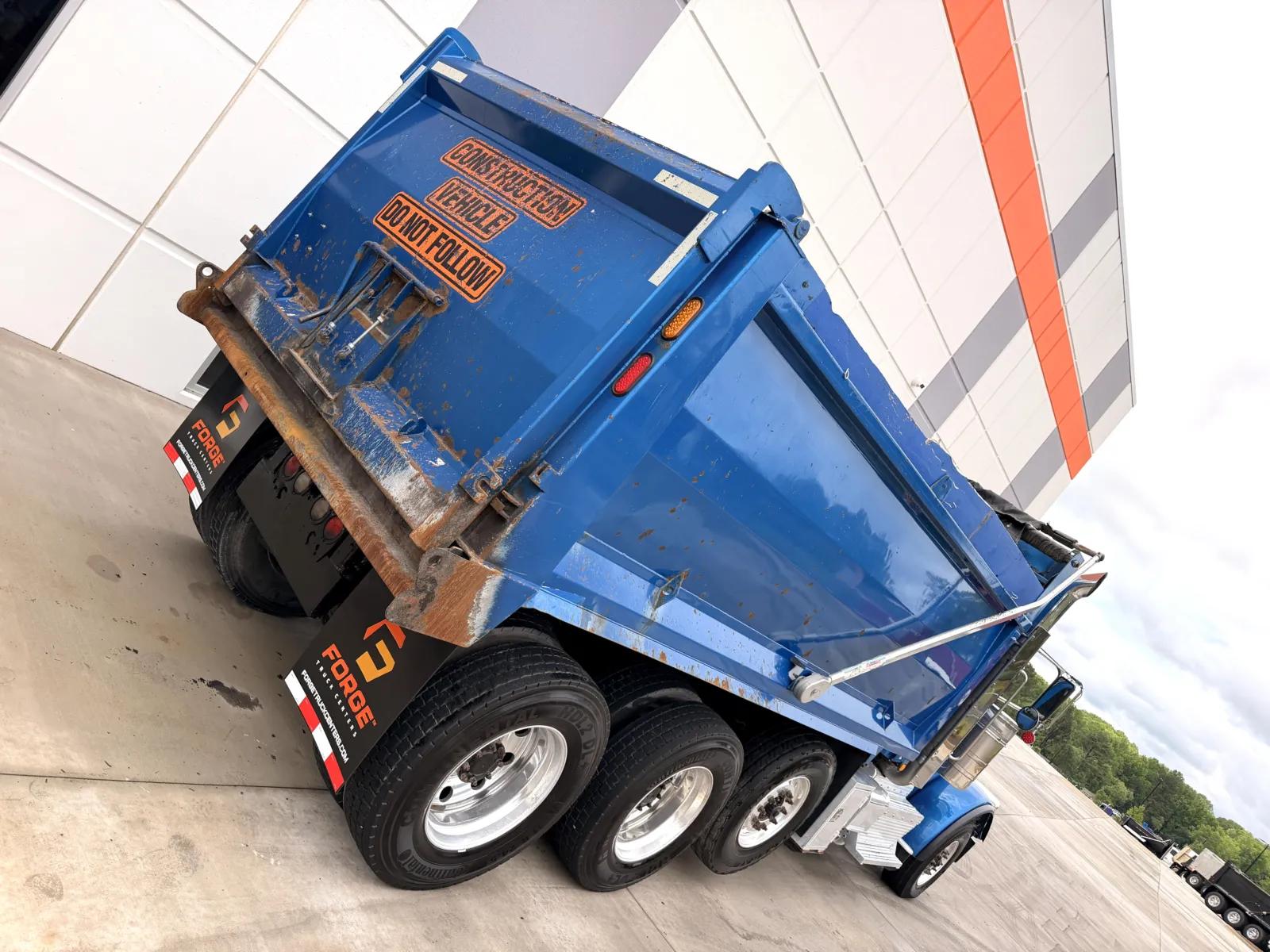 2016 Peterbilt 389 in Greer, SC — photo 12