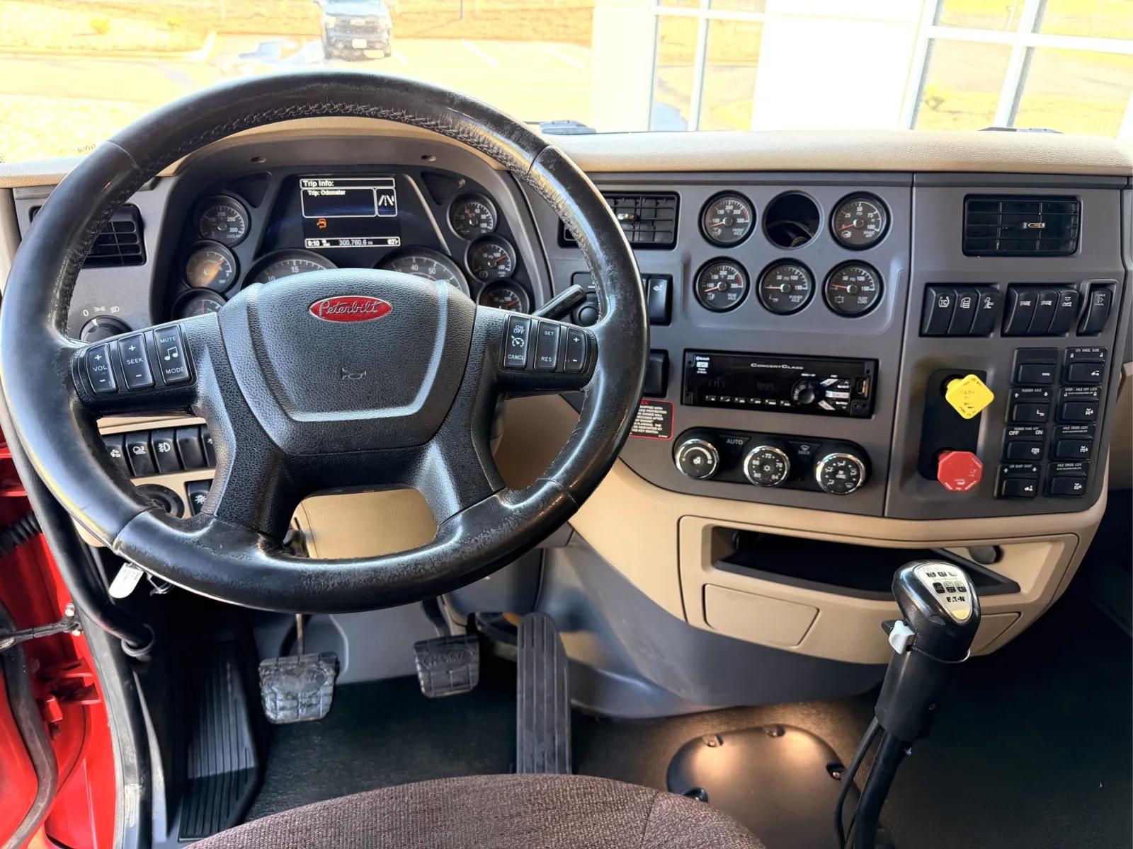 2015 Peterbilt 567 in Greer, SC — photo 15