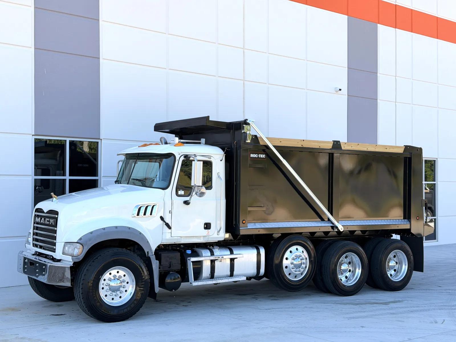 2020 Mack Granite in Greer, SC — photo 3