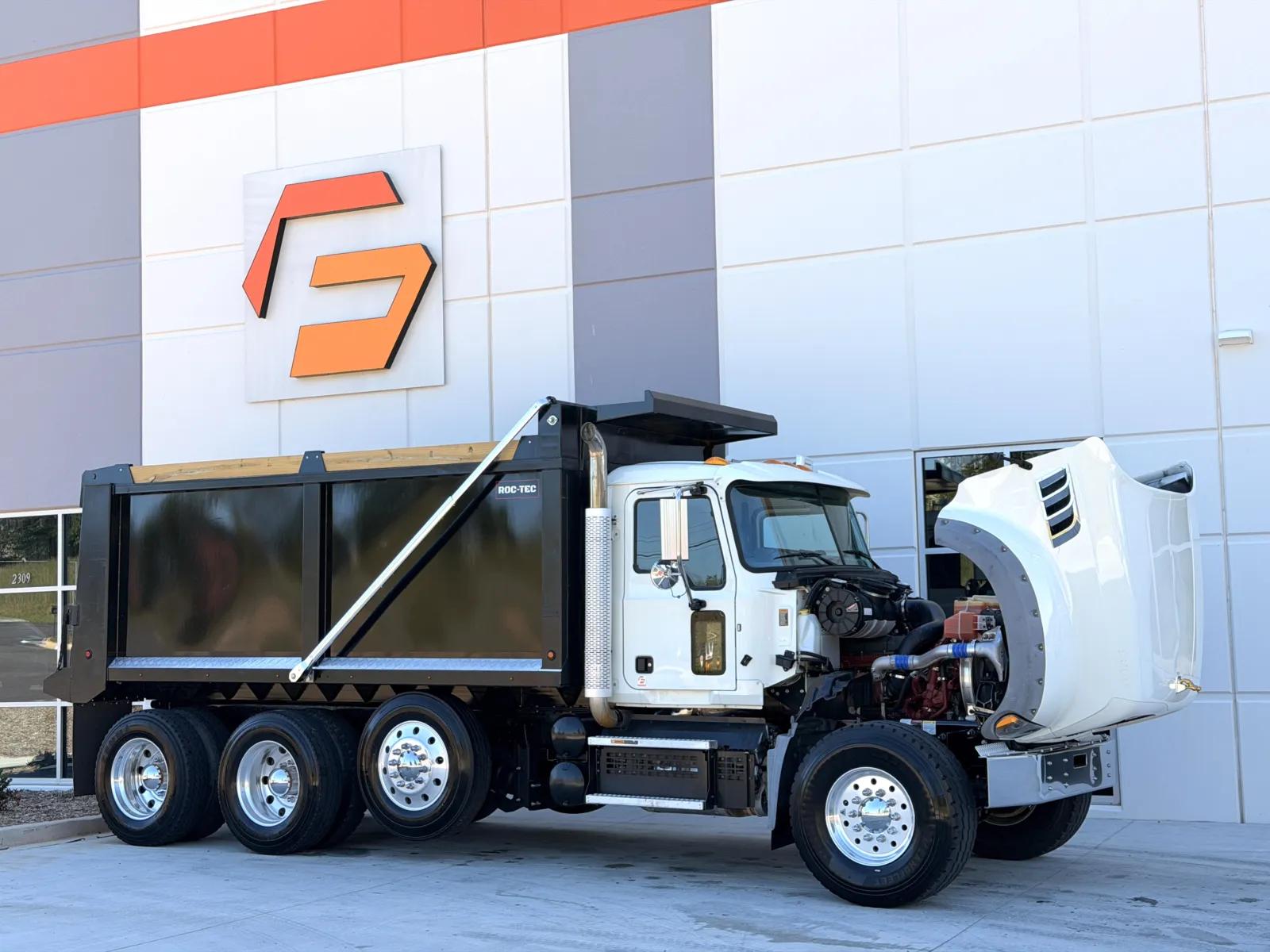 2020 Mack Granite in Greer, SC — photo 10