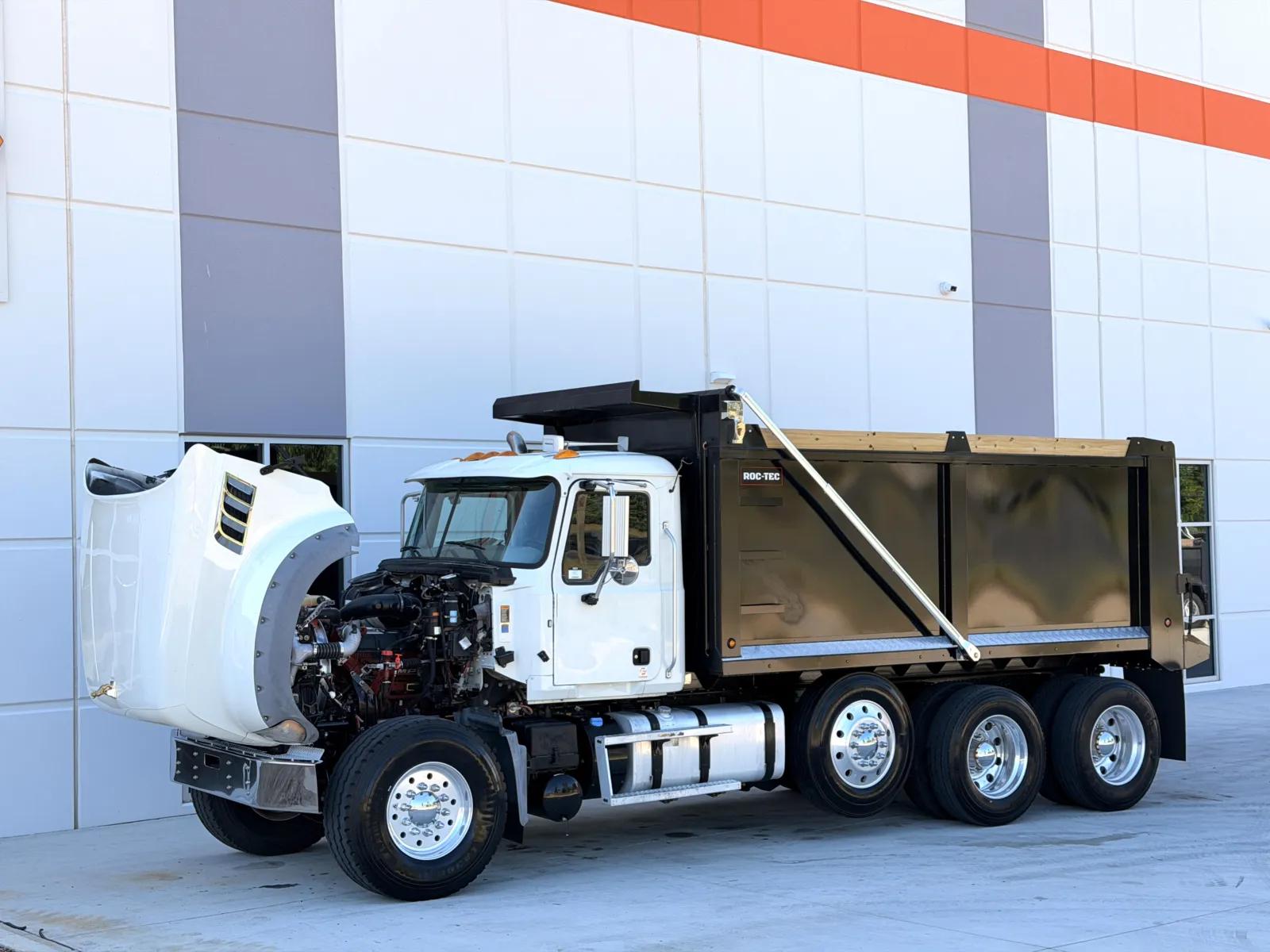 2020 Mack Granite in Greer, SC — photo 11