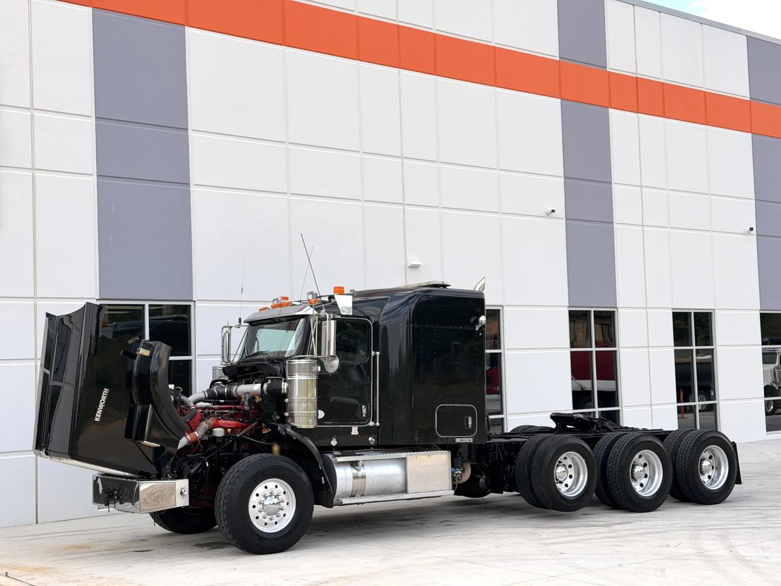 2012 Kenworth T800 in Greer, SC — photo 10