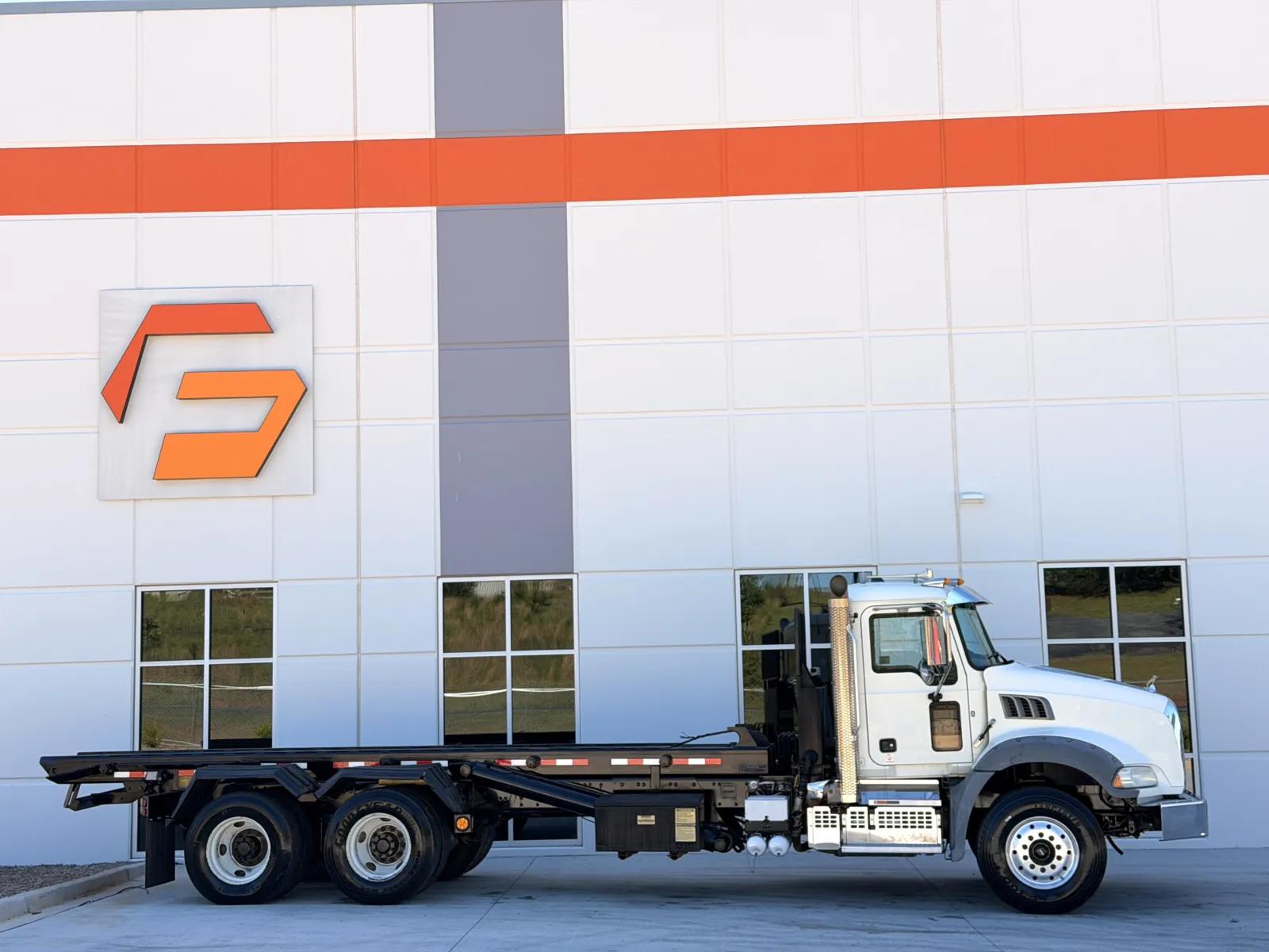 2019 Mack Granite in Greer, SC — photo 4
