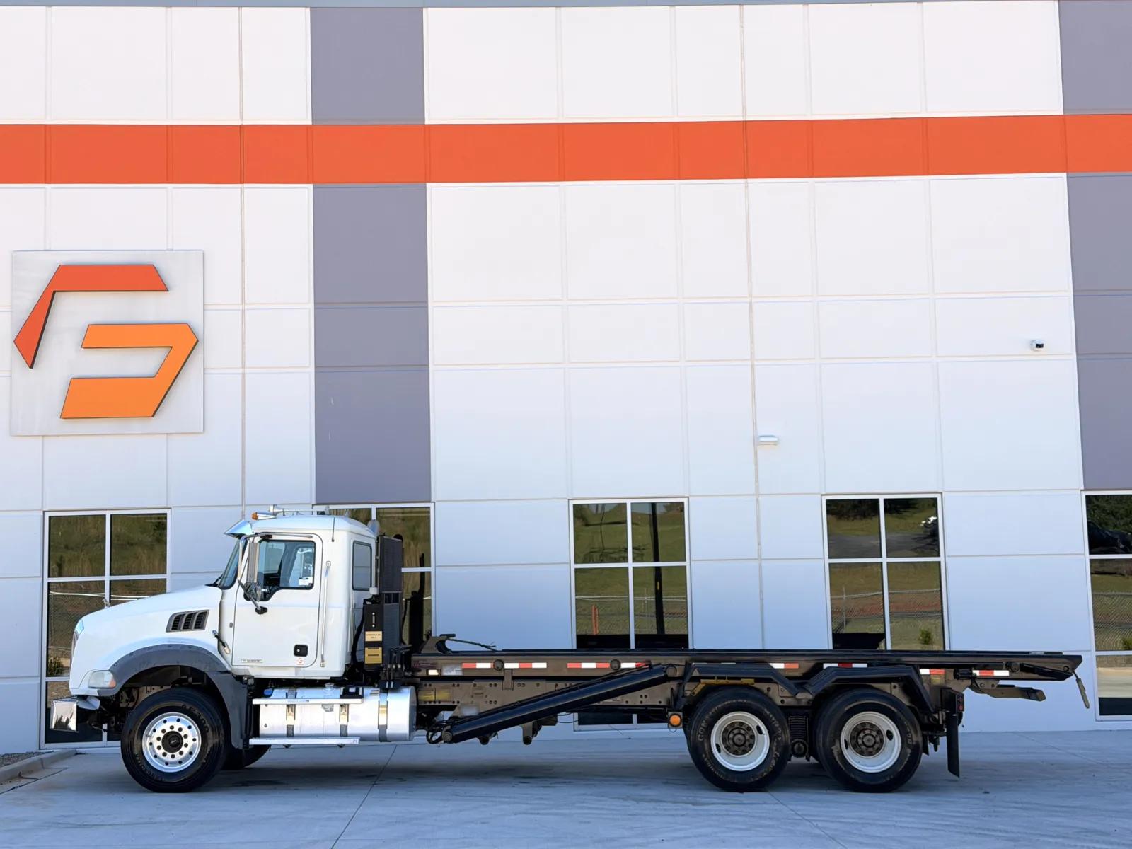 2019 Mack Granite in Greer, SC — photo 5