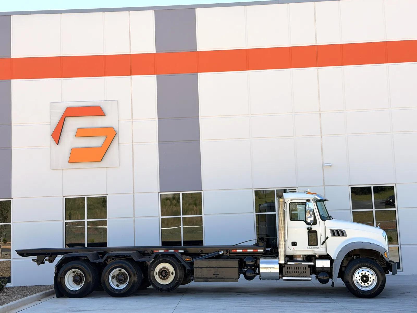 2015 Mack Granite in Greer, SC — photo 4