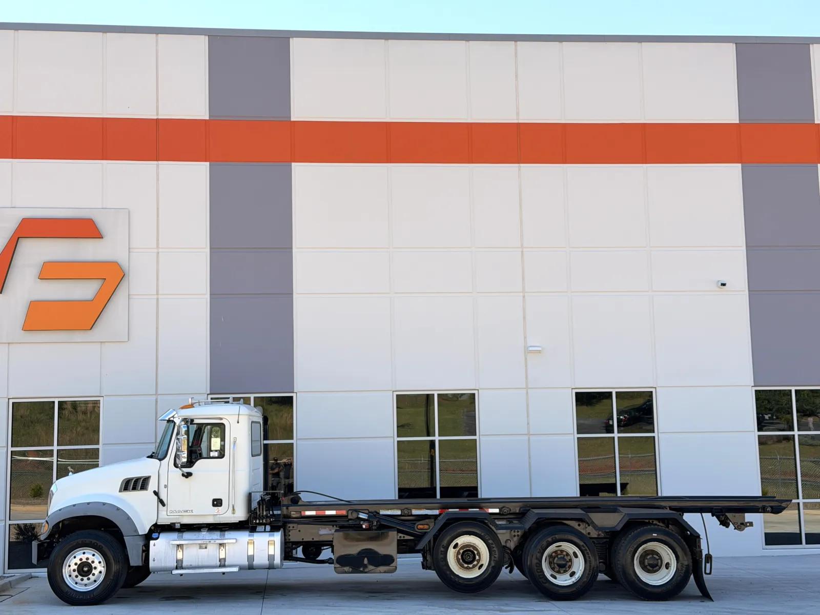 2015 Mack Granite in Greer, SC — photo 5