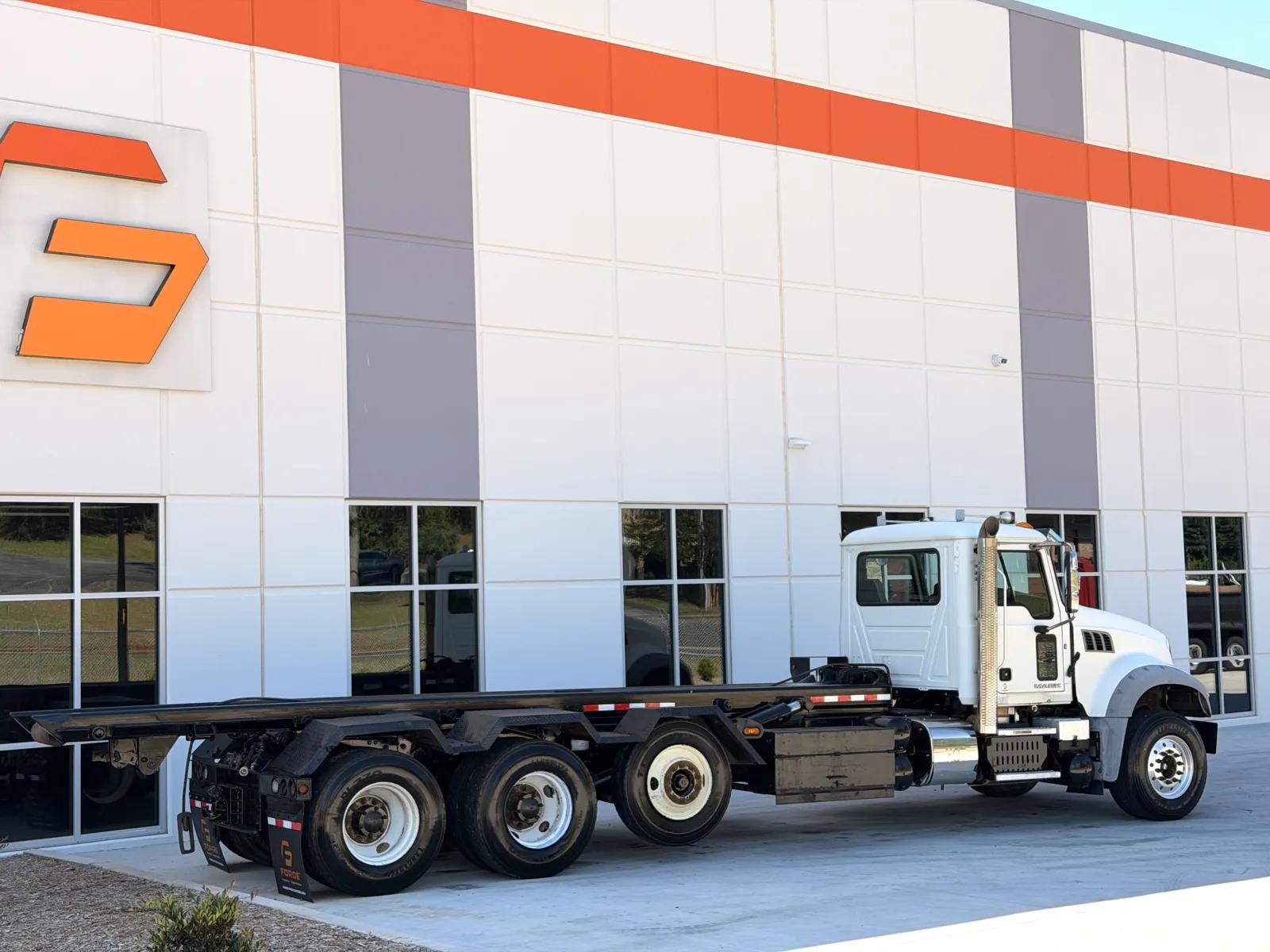 2015 Mack Granite in Greer, SC — photo 6