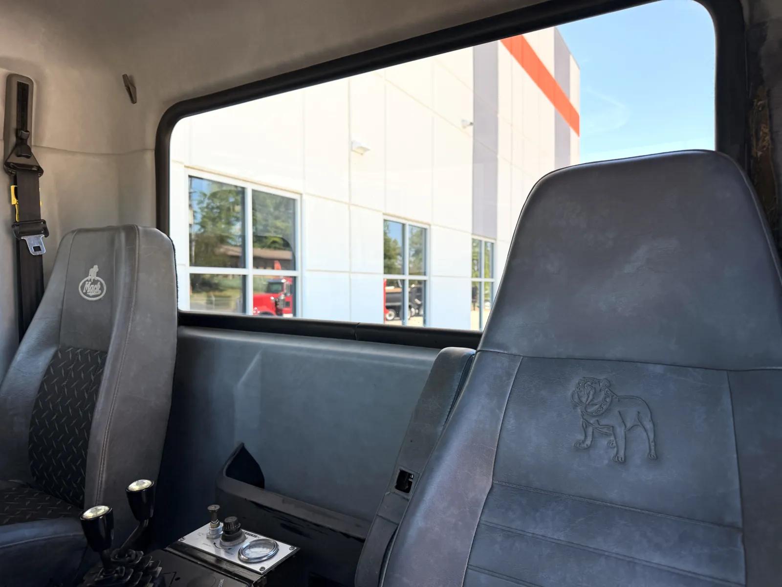 2015 Mack Granite in Greer, SC — photo 21